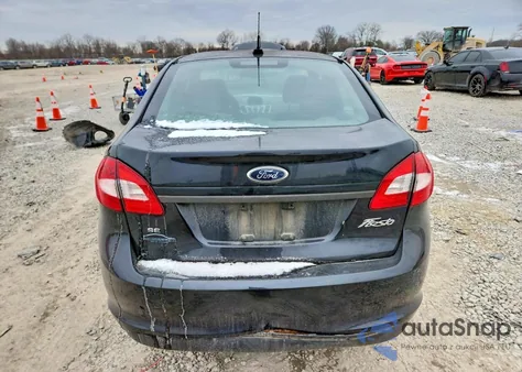 2013 Ford Fiesta Se z USA, uszkodzony, nr VIN 3FADP4BJ5DM162211